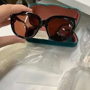 NWOT - GUCCI Women’s 57mm Cat Eye Havana Brown Full-Rim Sunglasses (GG0468S) GUCCI GG0468S 002 Square Havana Shiny Havana Brown 57 mm  main image 2